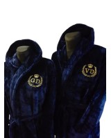 Chalatai porai Bluenight su INICIALAIS