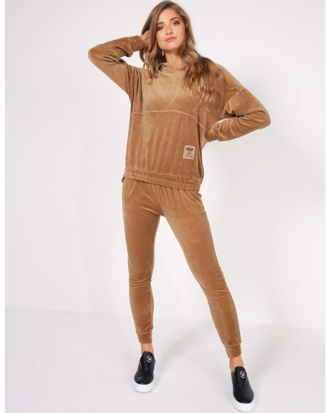 Laisvalaiko kostiumas VELOUR